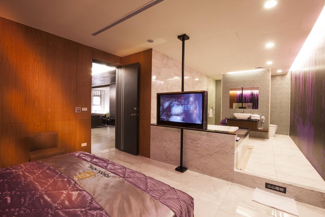 Foxdou Business Motel 台南 エクステリア 写真