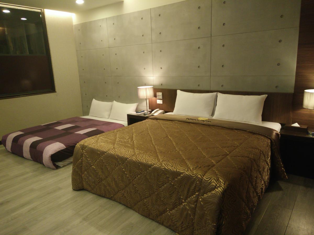 Foxdou Business Motel 台南 エクステリア 写真