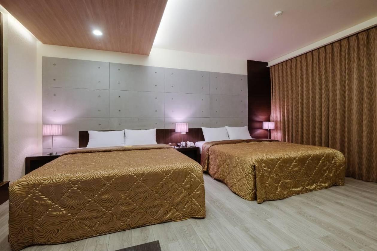 Foxdou Business Motel 台南 エクステリア 写真